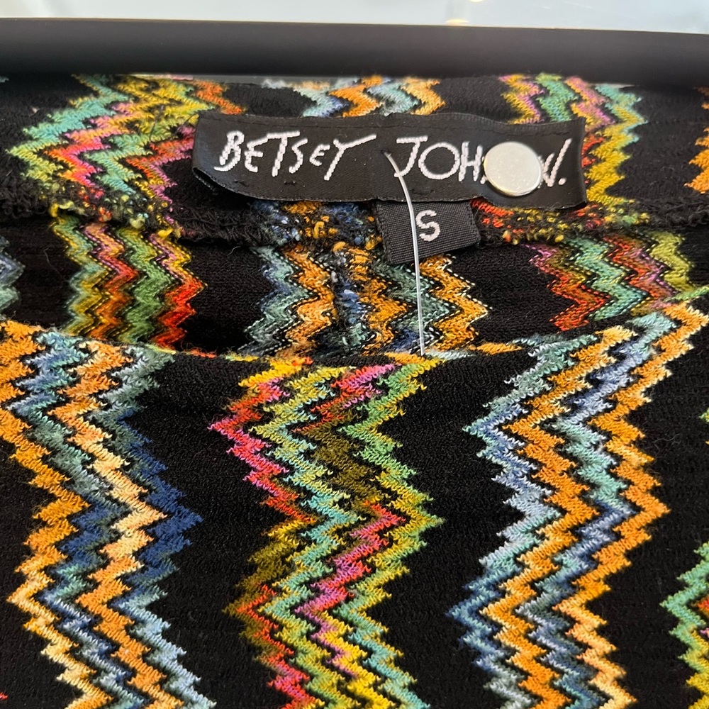 Vintage 90s BETSY JOHNSON Zigzag Print Top sz S